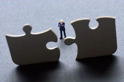 一天內(nèi)3起并購,A股公司掀起新三板“尋寶”熱潮,今年單筆最大金超過100億!